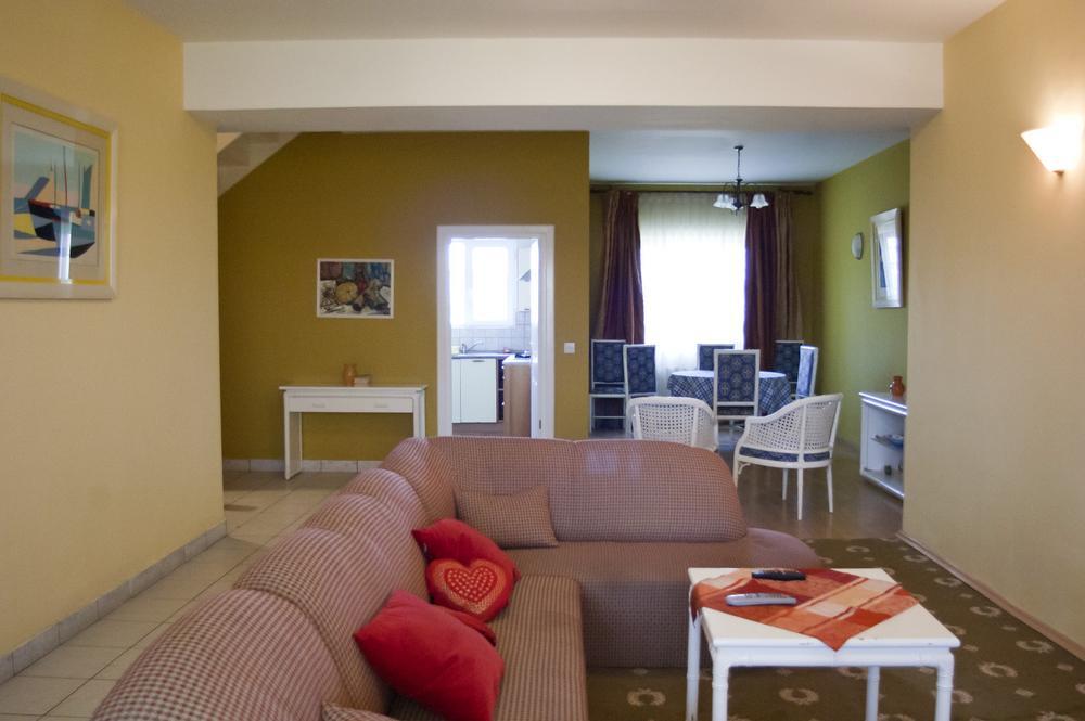 Country Club La Mesteceni Sebeş Eksteriør bilde